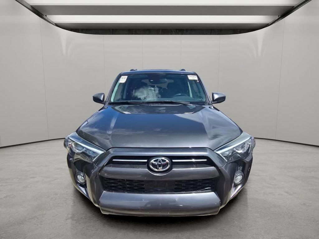 Used 2020 Toyota 4Runner SR5 AWD/4WD image 15