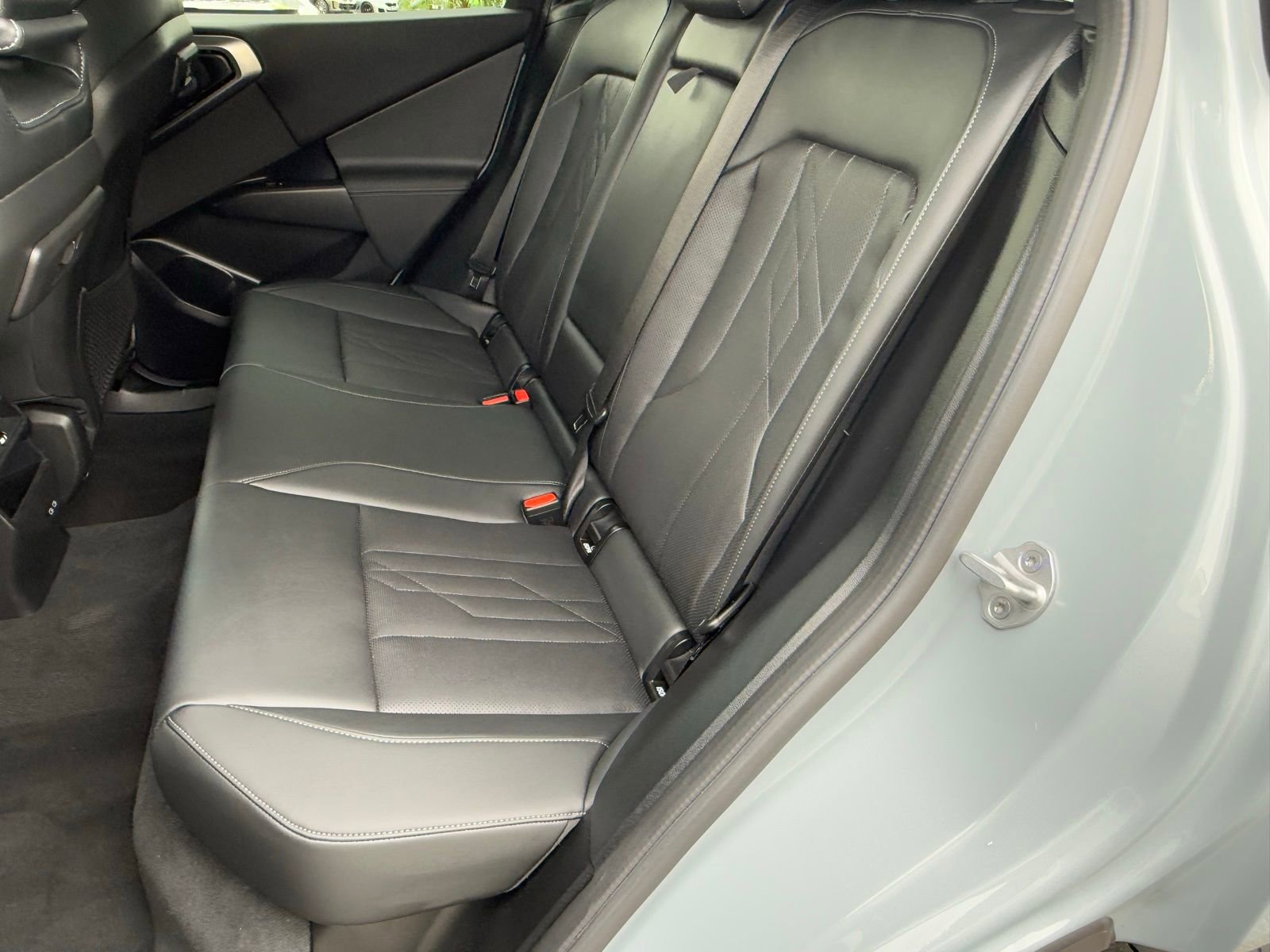Used 2025 BMW X3 xDrive30i w/ M Sport Package image 32