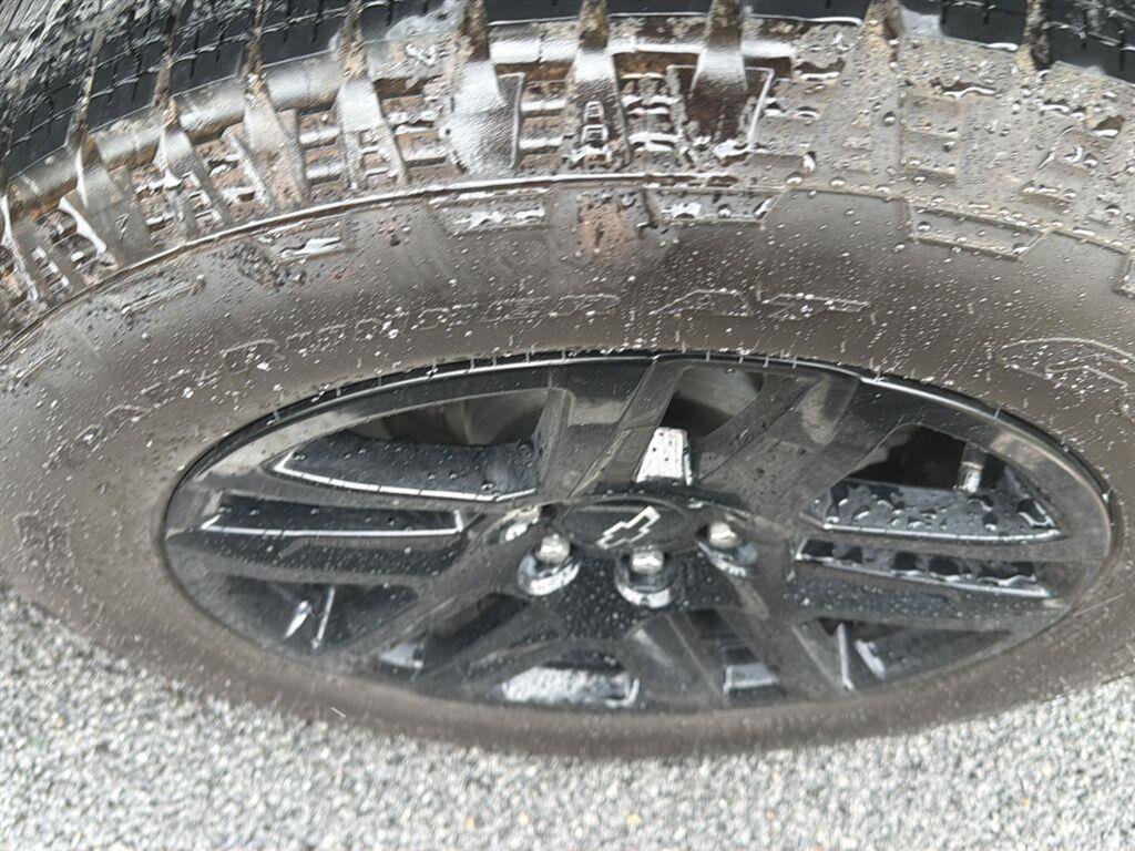Used 2022 Chevrolet Silverado 1500 RST AWD/4WD image 7