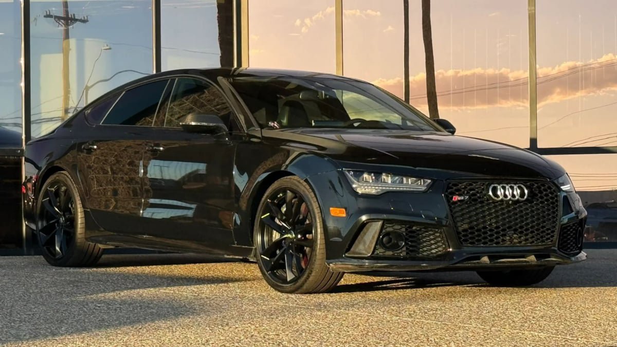Used 2018 Audi RS 7 Performance w/ Driver Assistance Package AWD/4WD image 16