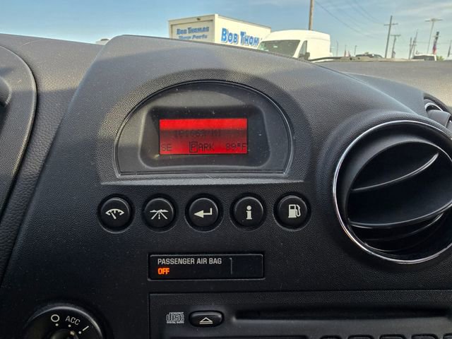 Used 2008 Pontiac Grand Prix w/ Premium Package FWD image 20