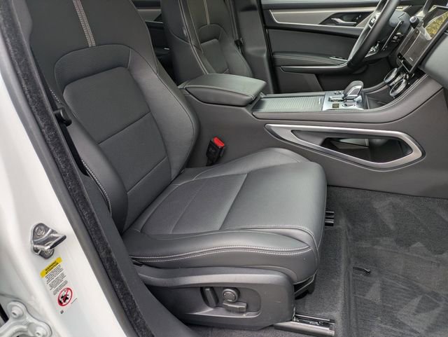 Used 2026 Jaguar F-PACE R-Dynamic S image 18