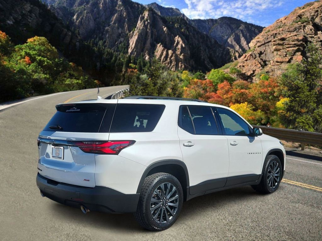 Used 2023 Chevrolet Traverse RS w/ LPO, Floor Liner Package image 3