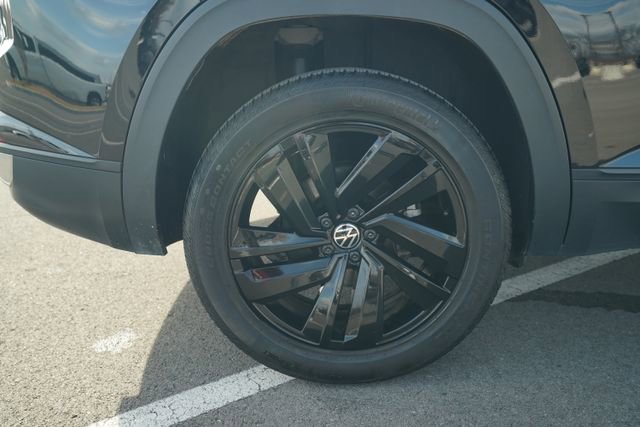 Used 2021 Volkswagen Atlas Cross Sport SE w/ Panoramic Sunroof Package image 41