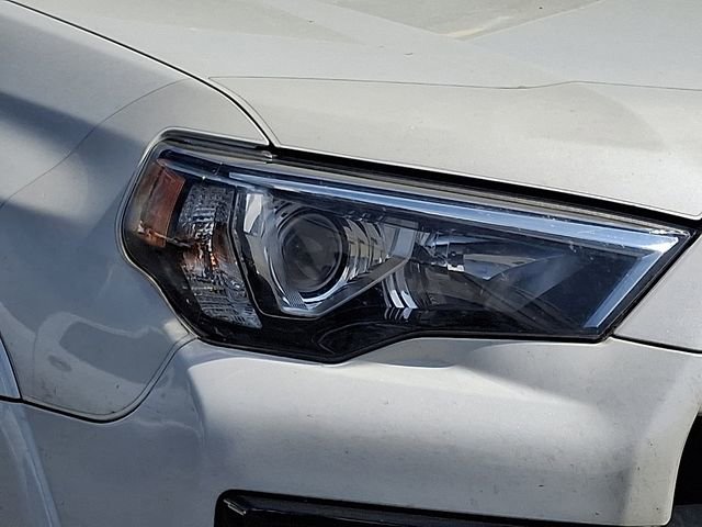 Used 2019 Toyota 4Runner Limited image 8
