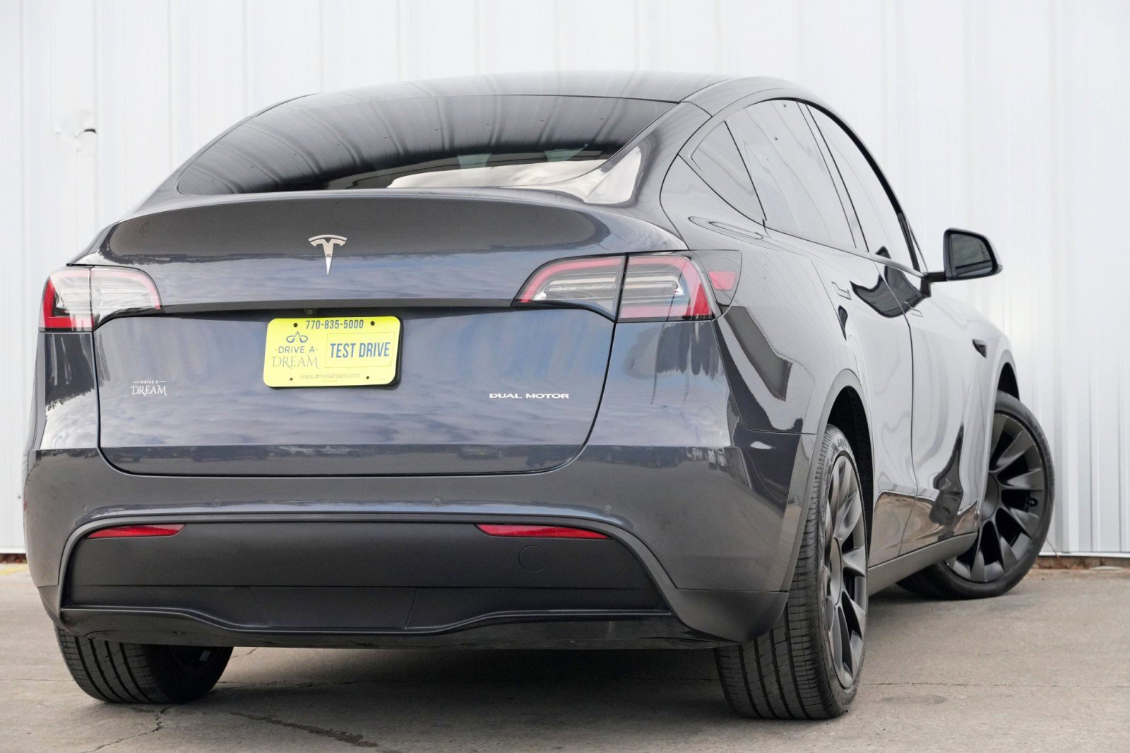 Used 2021 Tesla Model Y Long Range image 5
