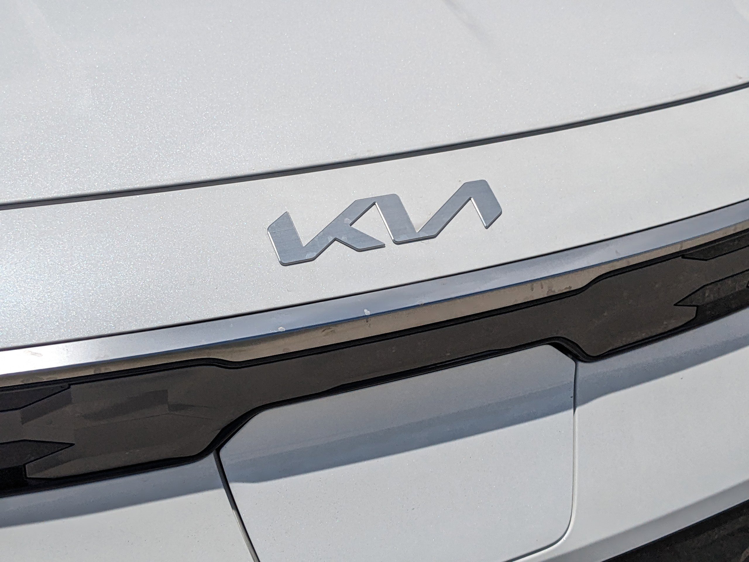 New 2025 Kia Niro Wind image 11