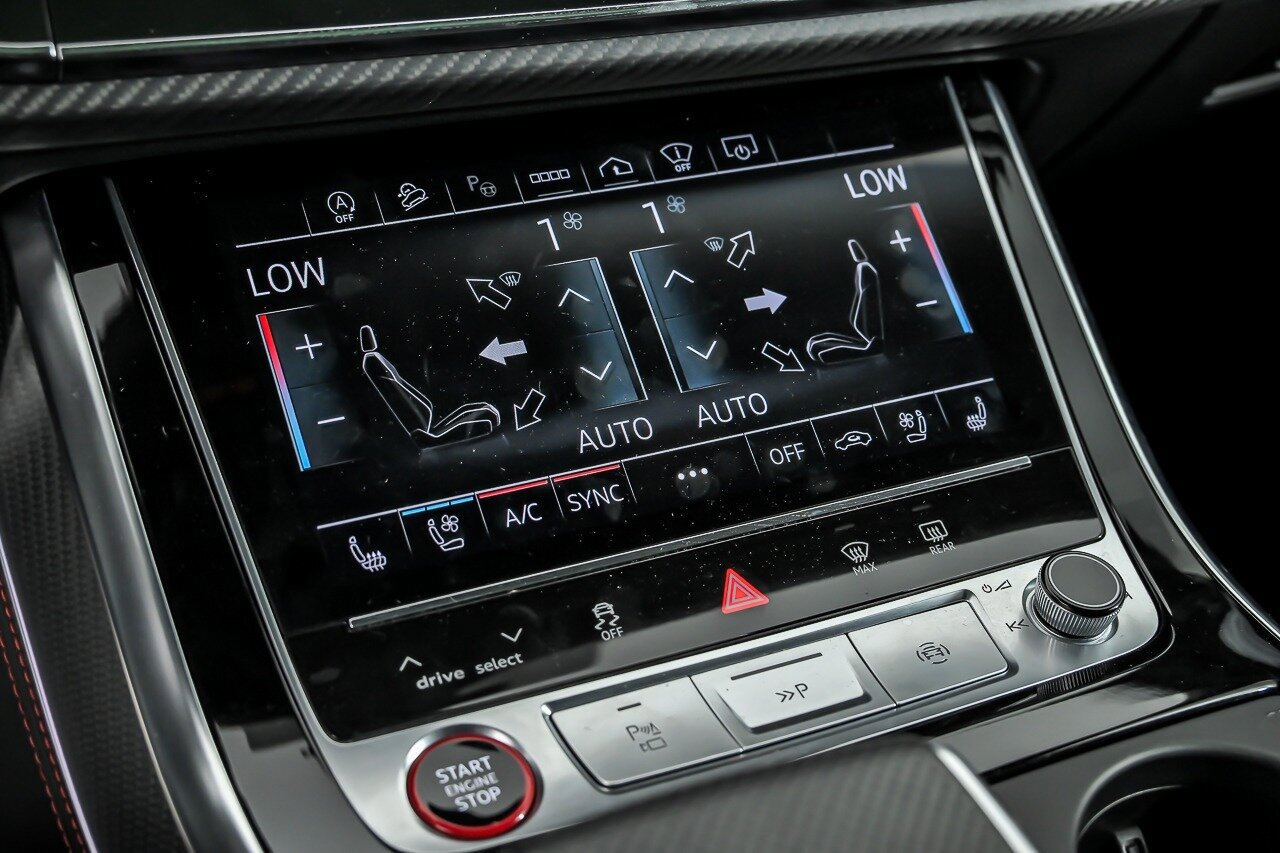 Used 2023 Audi RS Q8 AWD/4WD image 34