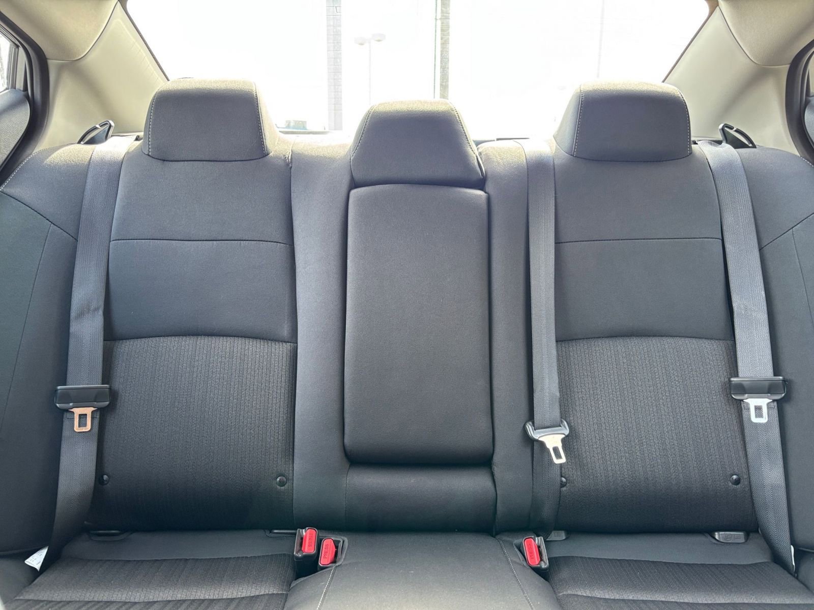 Used 2025 Nissan Altima 2.5 SV FWD image 39