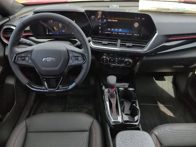 New 2026 Chevrolet Trax RS w/ Sunroof Package FWD image 4