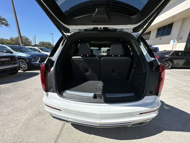 Used 2022 Cadillac XT6 Premium Luxury image 30