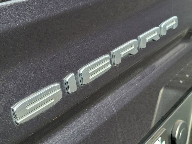 Used 2023 GMC Sierra 1500 SLT w/ SLT Premium Package AWD/4WD image 15