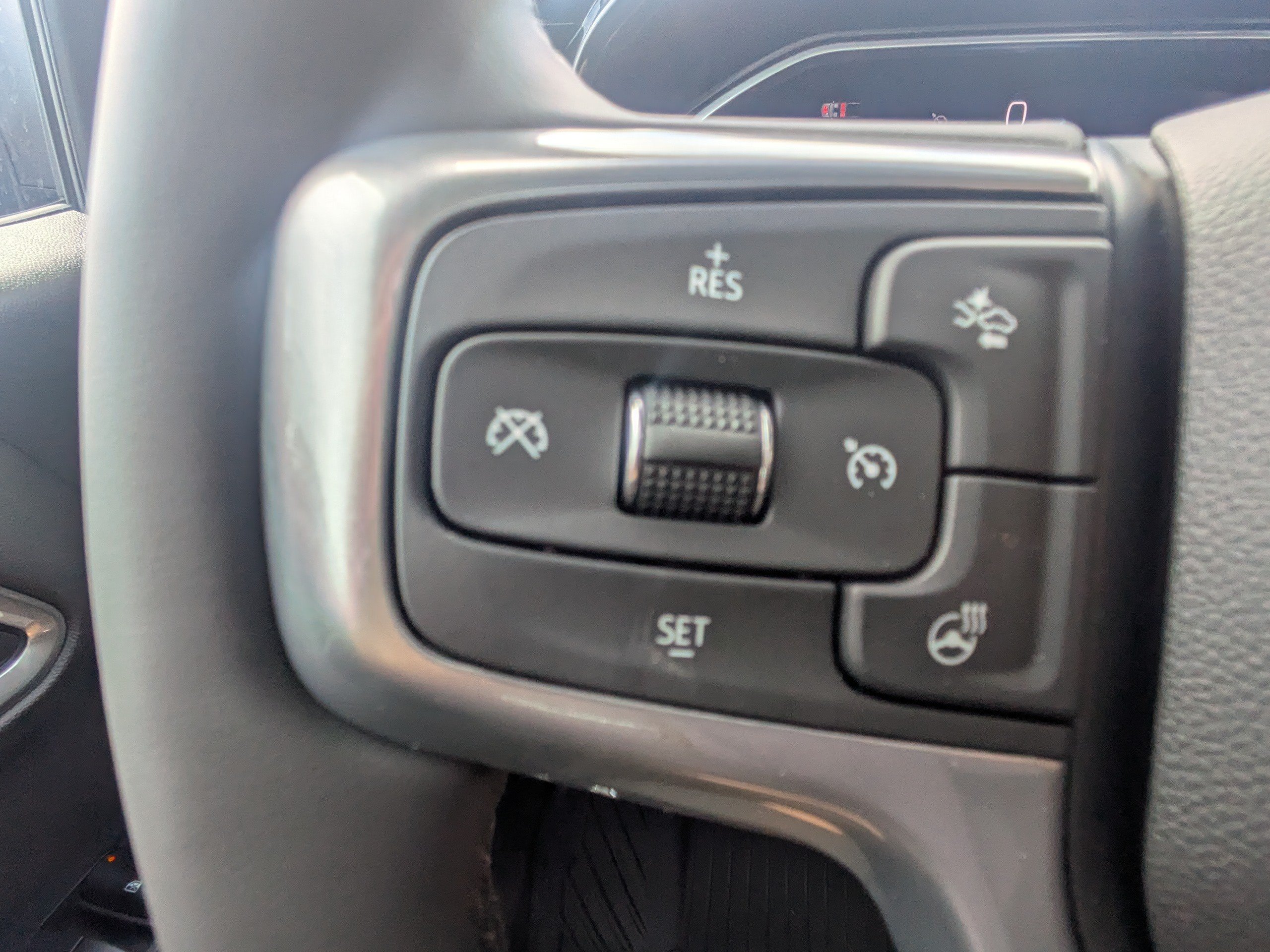 New 2026 Chevrolet Silverado 1500 LT w/ Z71 Off-Road Package AWD/4WD image 25