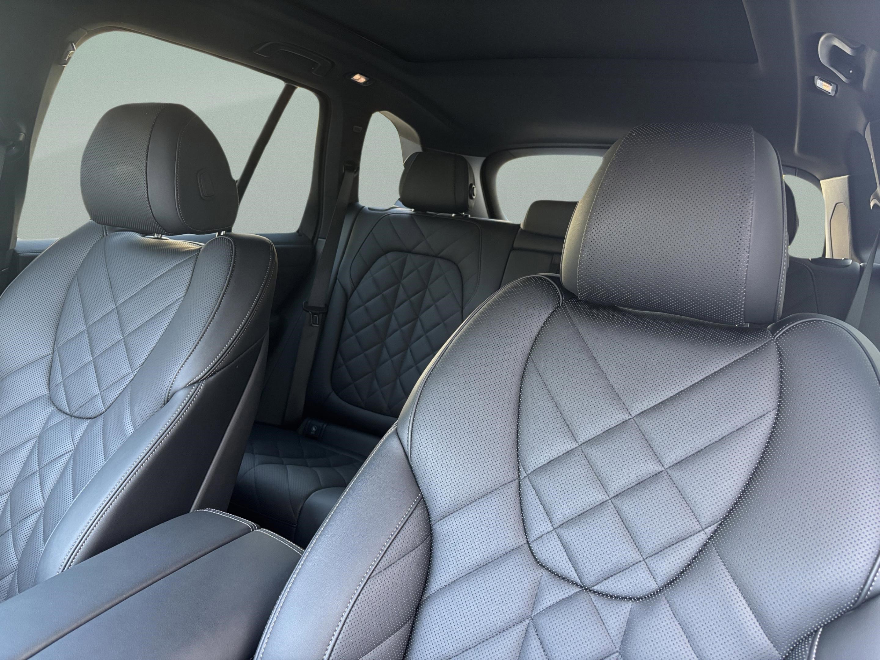 Used 2024 BMW X5 xDrive40i w/ M Sport Package image 20