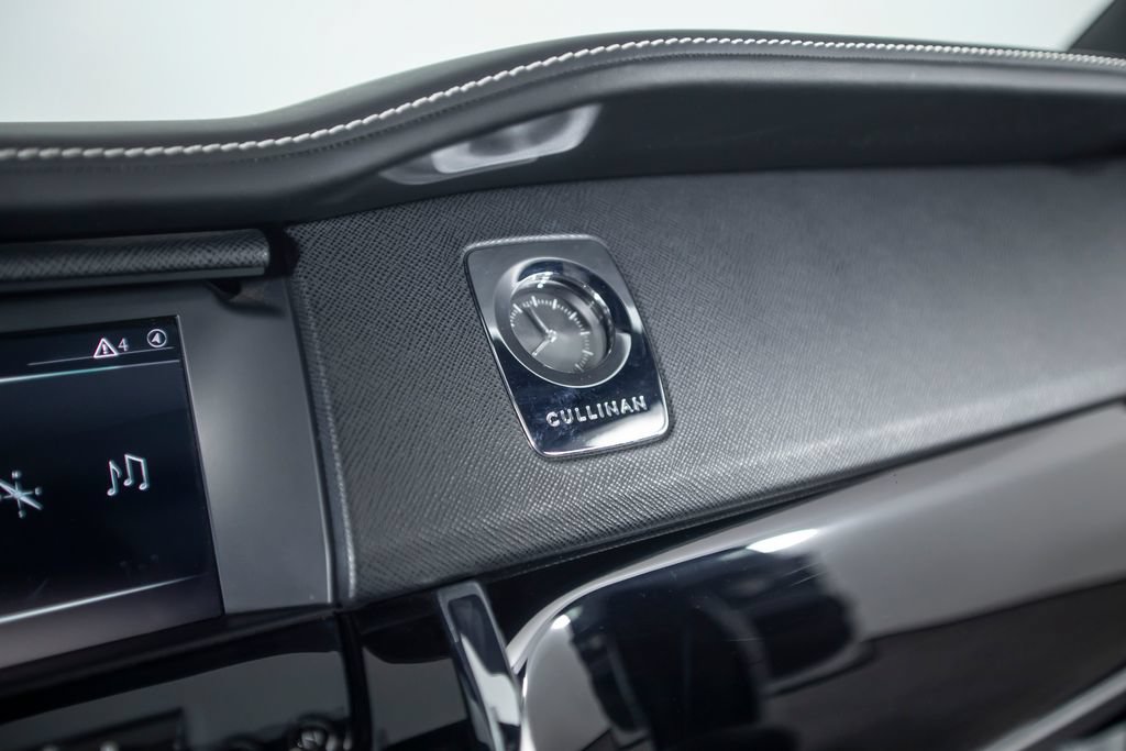 Used 2019 Rolls-Royce Cullinan AWD/4WD image 57