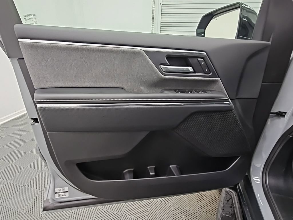 New 2026 GMC Sierra EV Elevation image 28