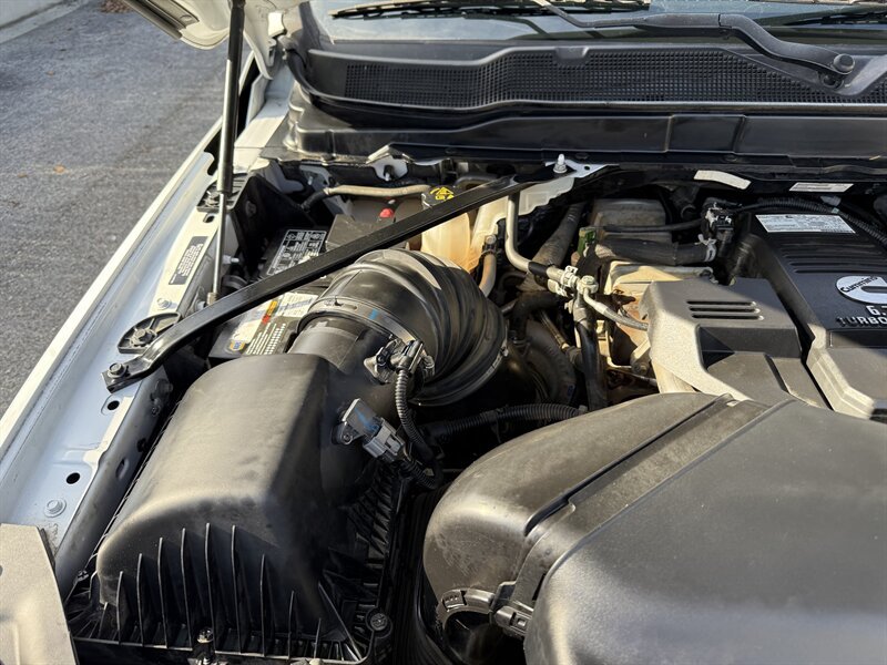 Used 2019 RAM 3500 Tradesman w/ Ambulance Prep Group AWD/4WD image 39