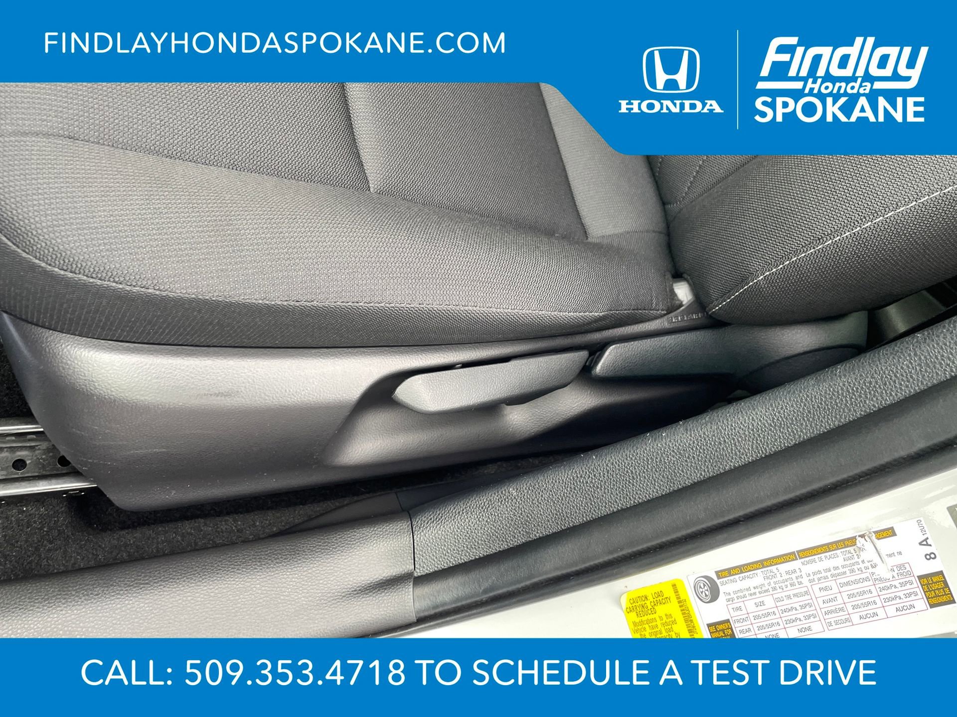 Used 2024 Toyota Corolla LE w/ LE Convenience Package FWD image 10