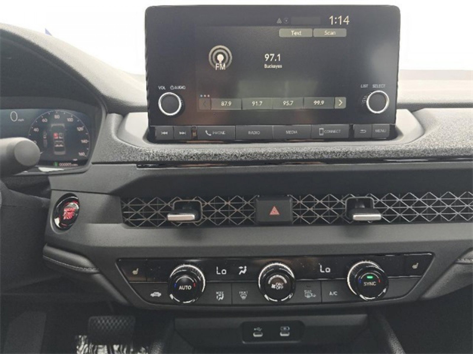 Used 2025 Honda Accord SE image 24