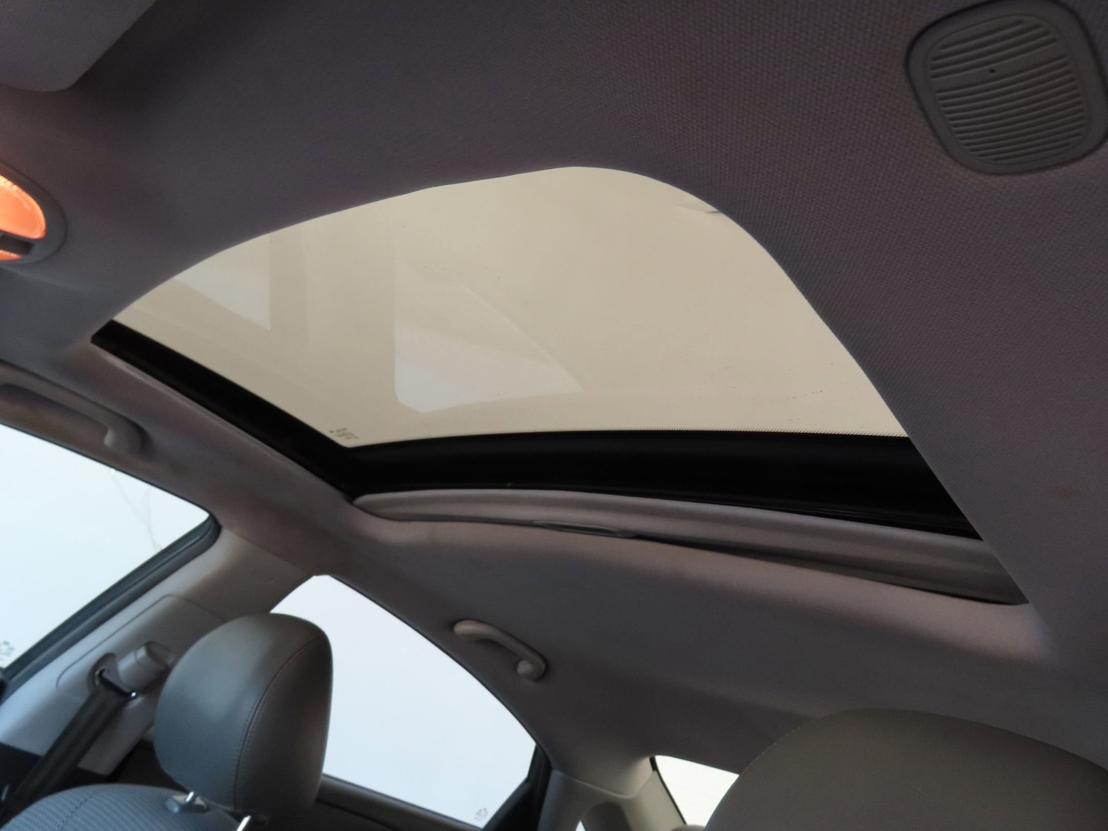 Used 2013 Hyundai Sonata SE w/ Navigation & Sunroof Pkg FWD image 19