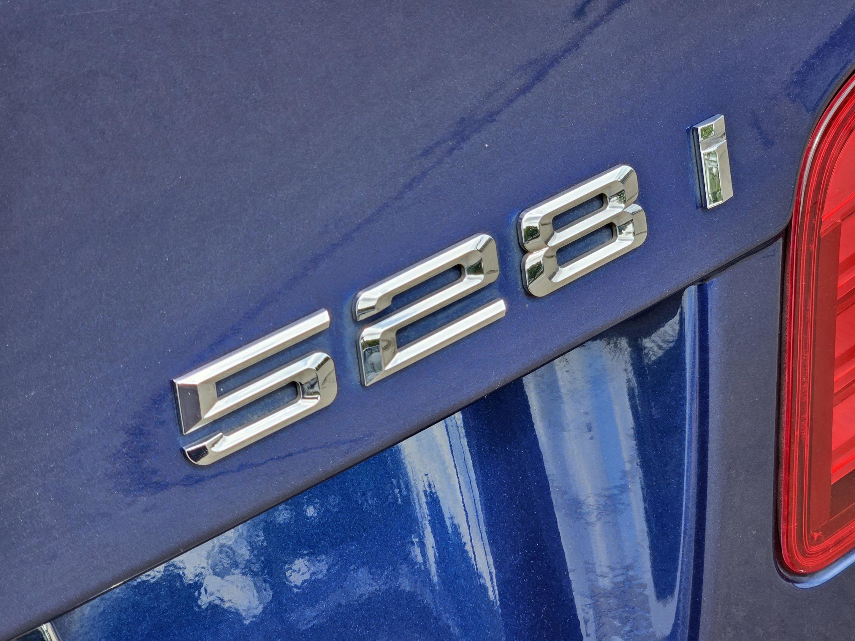 Used 2015 BMW 528i xDrive Sedan image 33