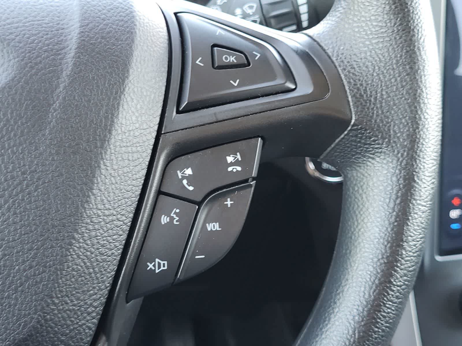 Used 2024 Ford Edge SE w/ Black Appearance Package AWD/4WD image 18