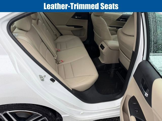 Used 2016 Honda Accord Touring image 13