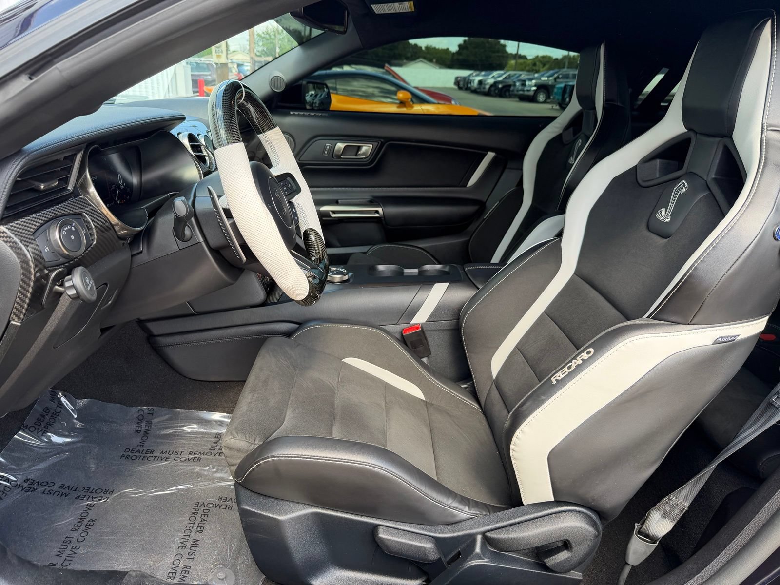 Used 2021 Ford Mustang Shelby GT500 w/ Technology Package RWD image 19
