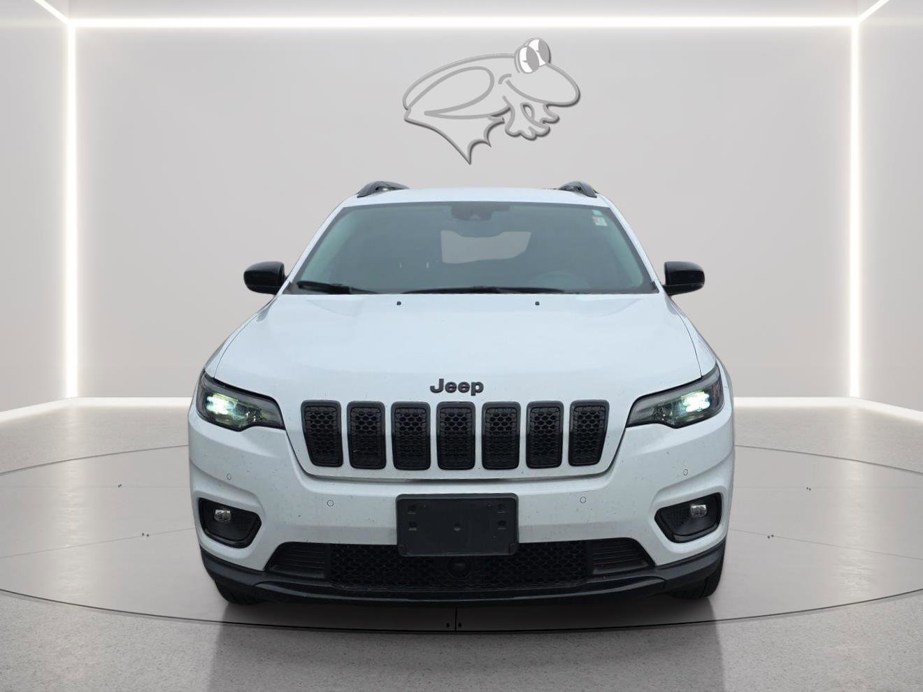 Used 2023 Jeep Cherokee Altitude Lux w/ Mopar Interior Package AWD/4WD image 18