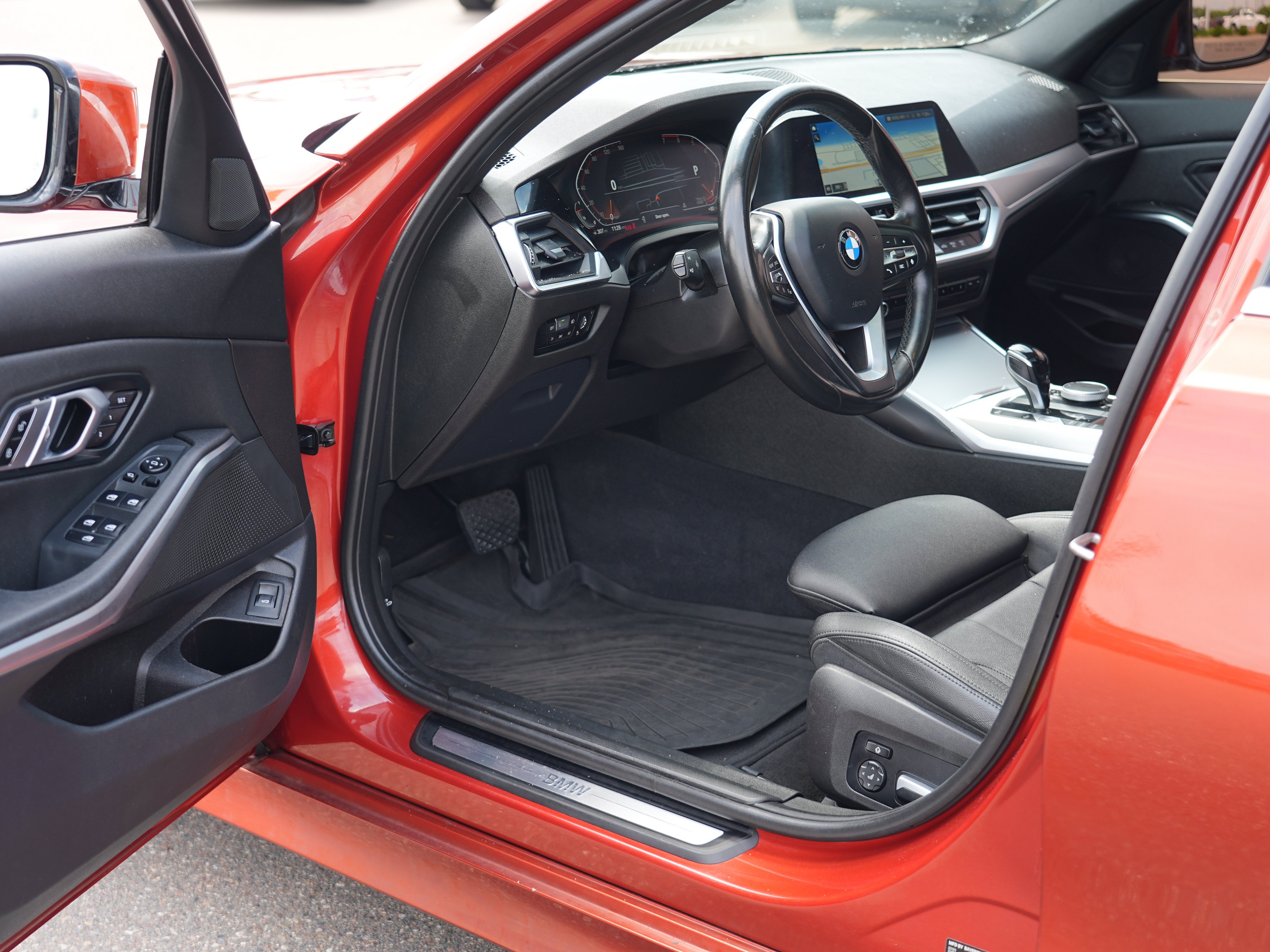 Used 2021 BMW 330i Sedan RWD image 13