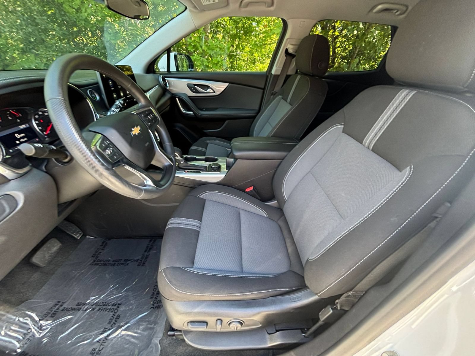 Used 2026 Chevrolet Blazer LT FWD image 31