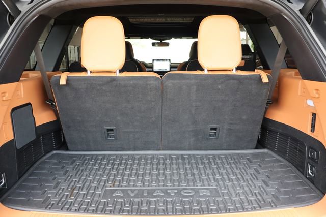 Used 2020 Lincoln Aviator Black Label Grand Touring w/ Class IV Trailer Tow Package AWD/4WD image 19