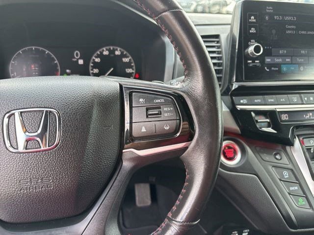 Used 2025 Honda Odyssey Sport-L image 18