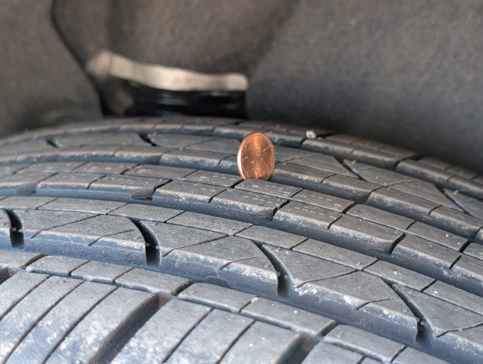 Used 2020 Chevrolet Equinox LS w/ LS Convenience Package image 29