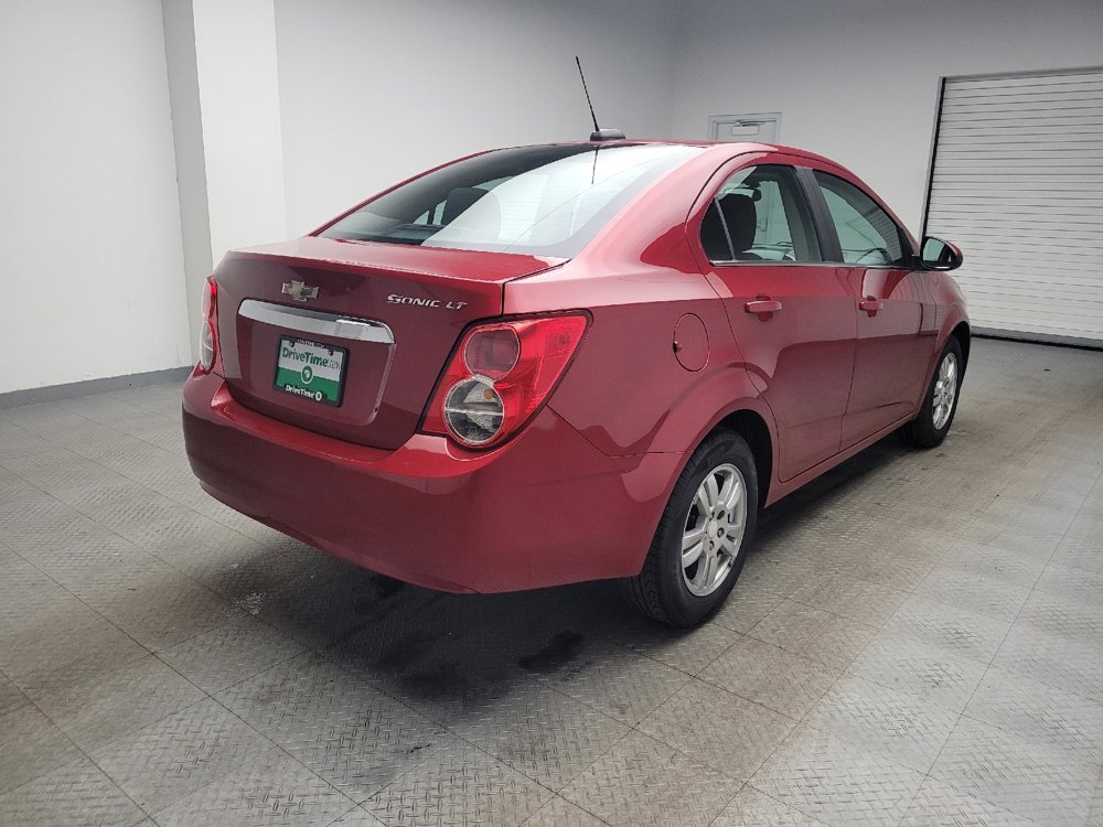 Used 2016 Chevrolet Sonic LT image 9