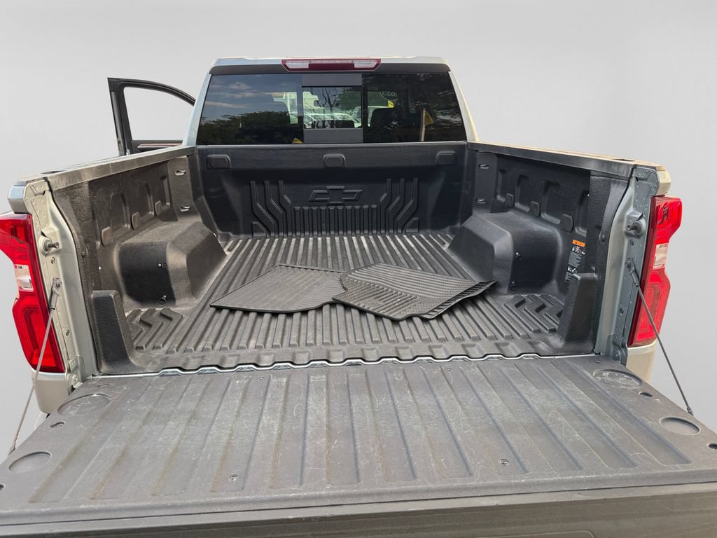 Used 2023 Chevrolet Silverado 1500 RST w/ Convenience Package II AWD/4WD image 35