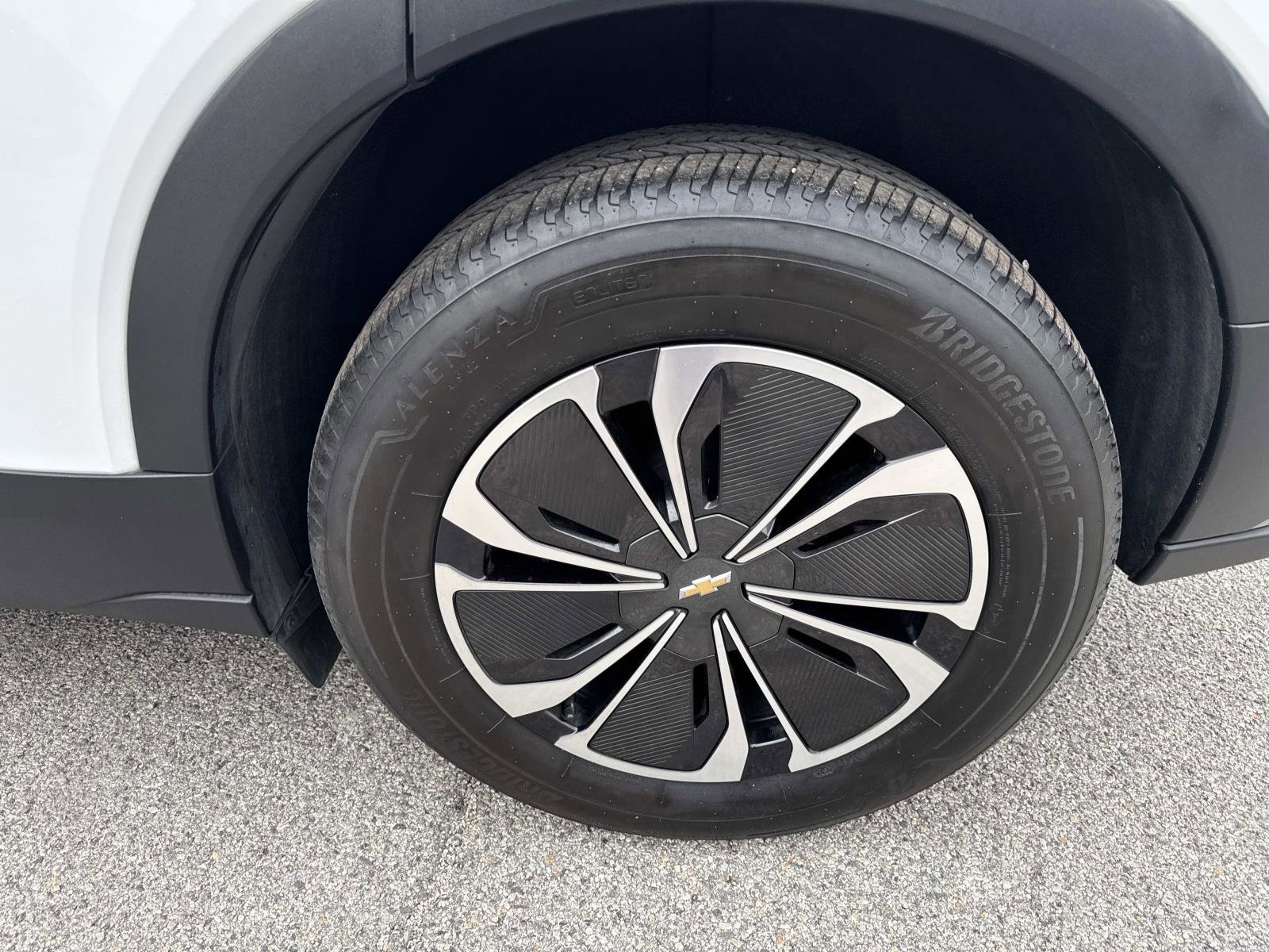 Used 2024 Chevrolet Blazer EV LT image 6