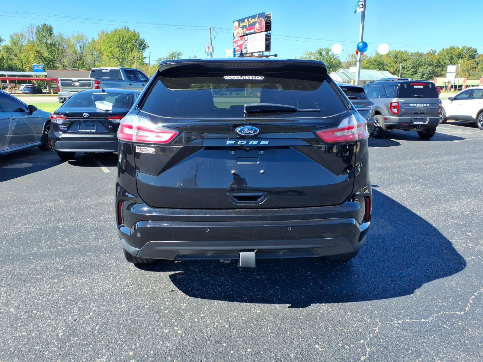 Used 2022 Ford Edge ST-Line w/ Class II Trailer Tow Package AWD/4WD image 4