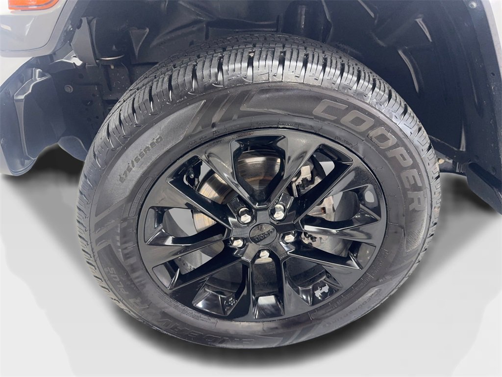 Used 2021 Jeep Wrangler Unlimited Sahara w/ Cold Weather Group image 87