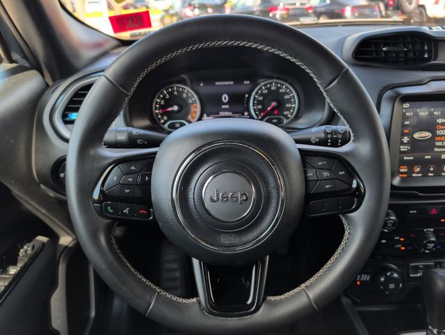 Used 2021 Jeep Renegade Latitude AWD/4WD image 19