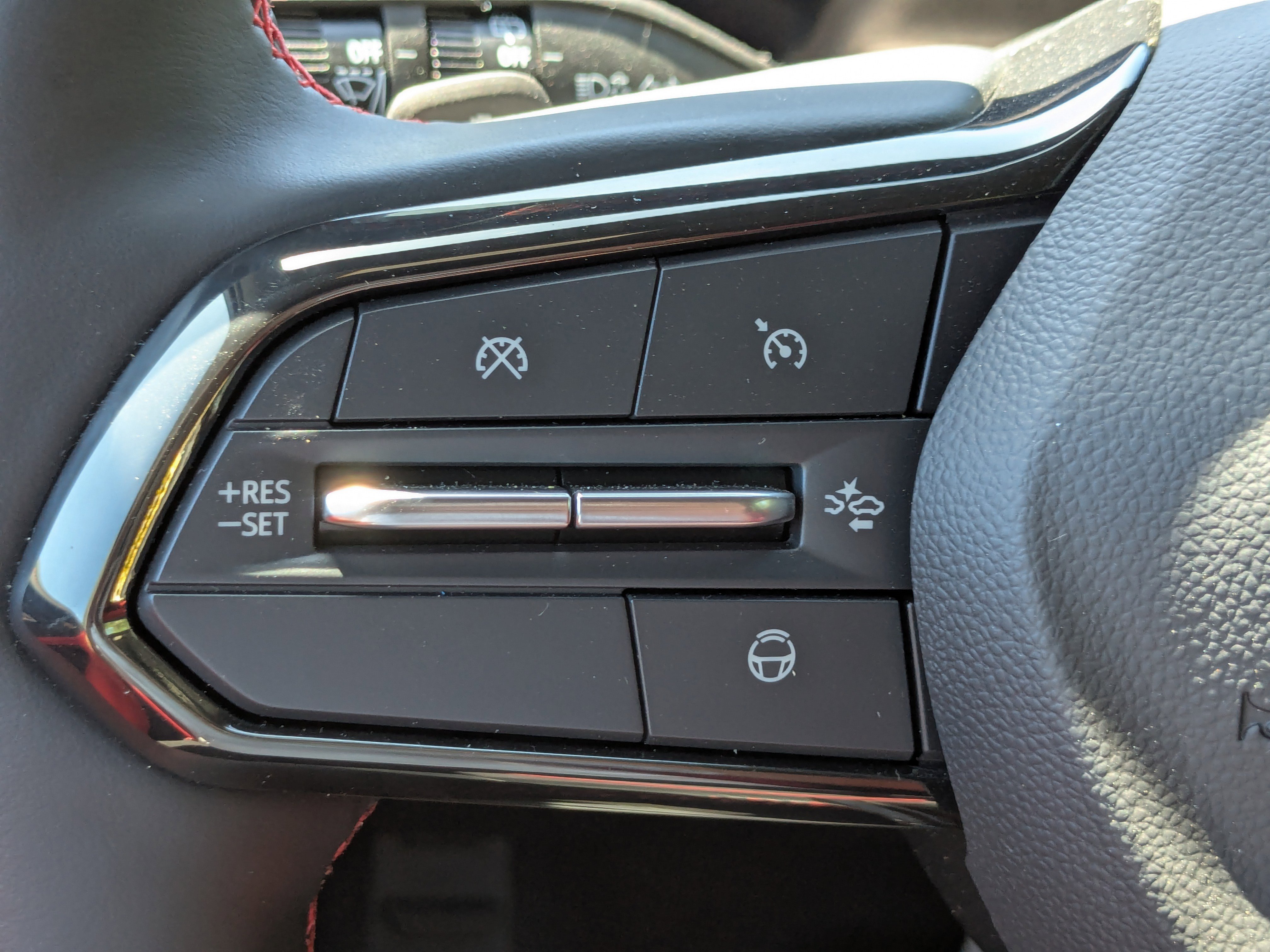 New 2025 Chevrolet Blazer EV RS w/ Super Cruise Package image 19