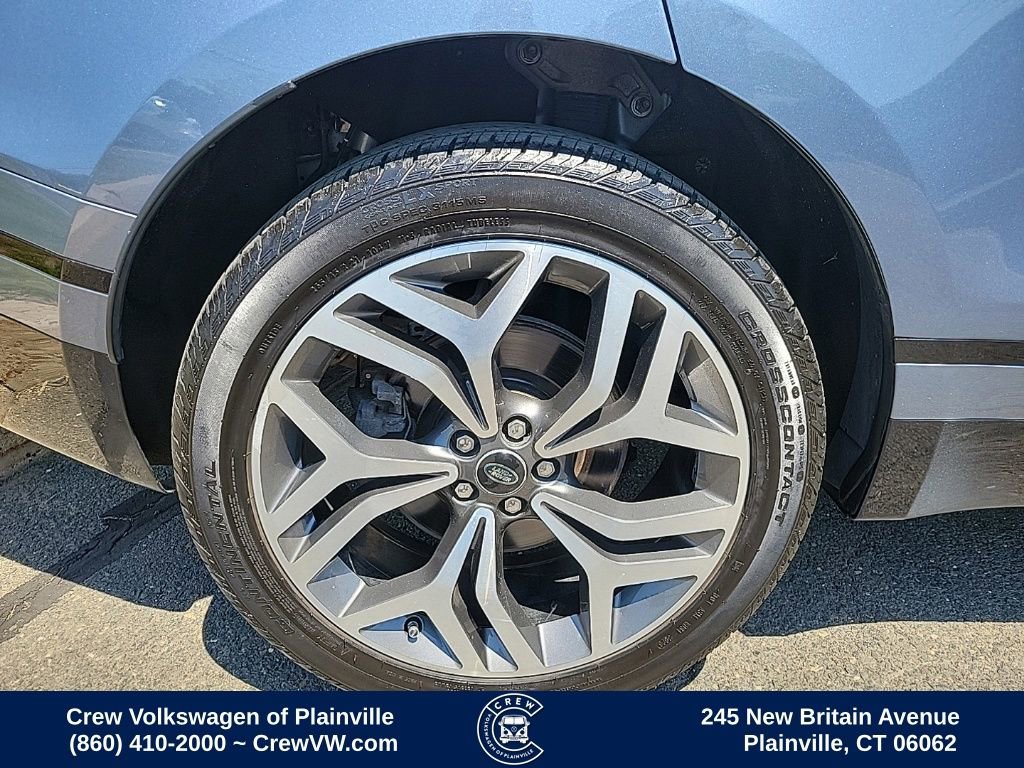 Used 2018 Land Rover Range Rover Velar R-Dynamic HSE AWD/4WD image 19