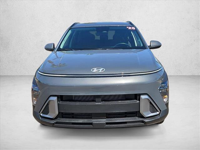 Certified 2025 Hyundai Kona SEL image 2