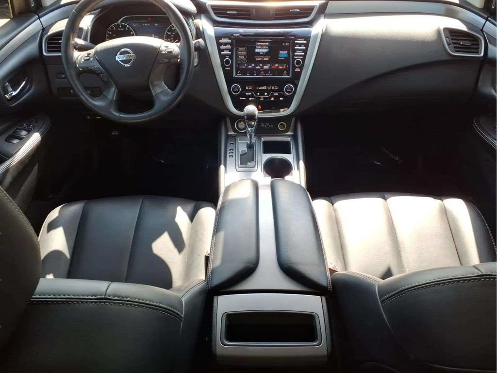 Used 2021 Nissan Murano SV w/ SV Special Edition Package FWD image 10