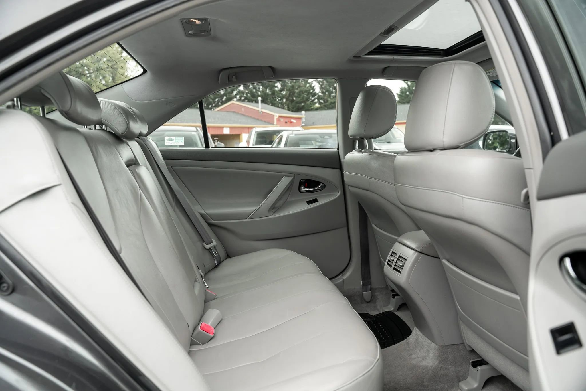 Used 2008 Toyota Camry Hybrid FWD image 10