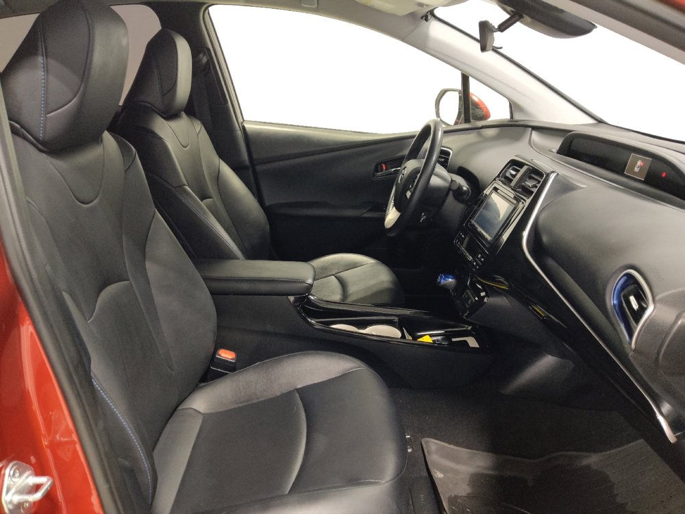 Used 2016 Toyota Prius Three Touring image 21