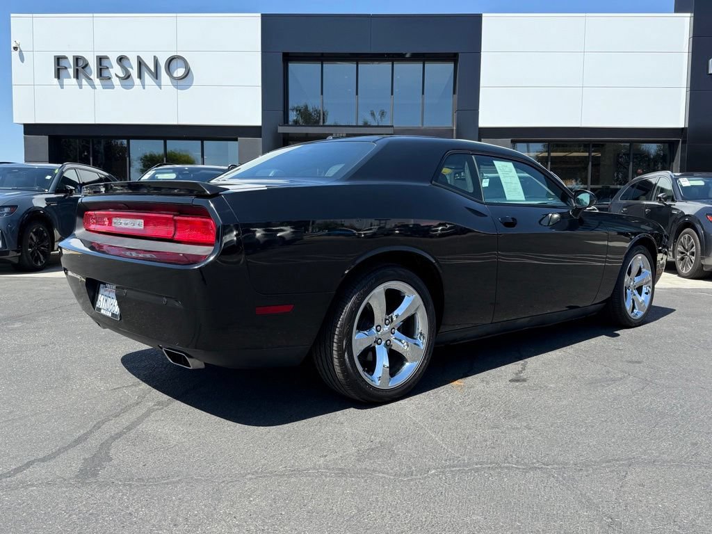 Used 2013 Dodge Challenger SXT Plus RWD image 11
