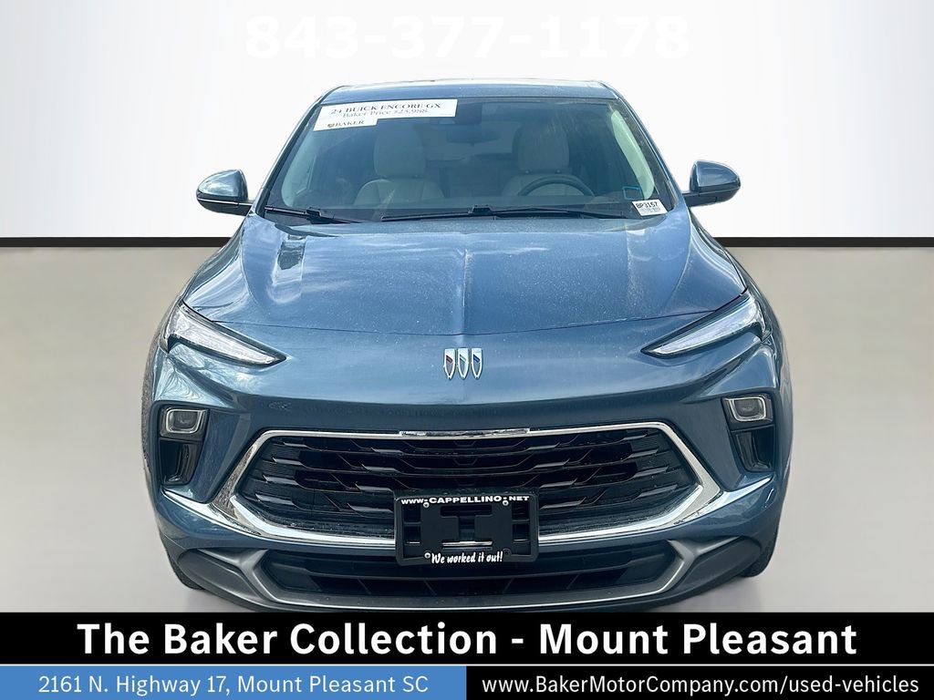 Used 2024 Buick Encore GX Preferred w/ Comfort Package image 2