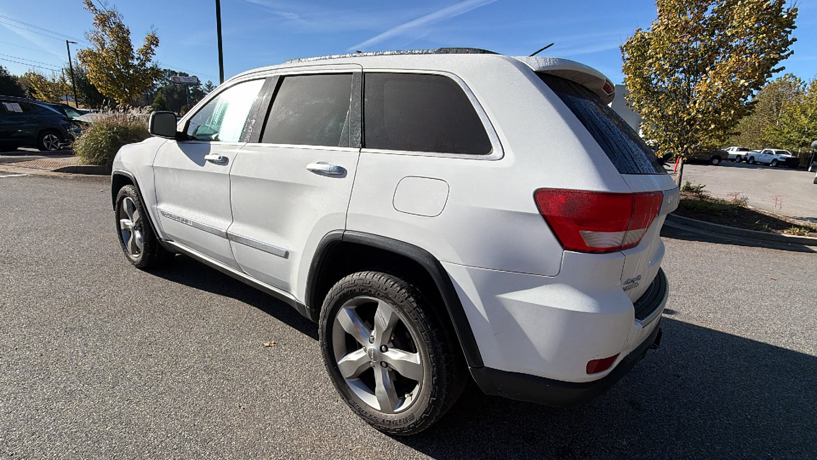 Used 2013 Jeep Grand Cherokee Limited AWD/4WD image 10