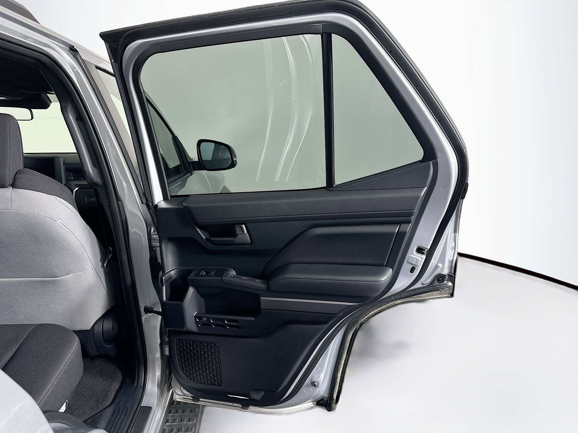 Used 2025 Toyota 4Runner TRD Off-Road image 29